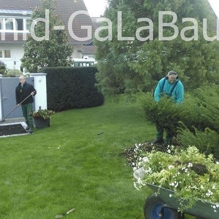 Pflege von Gartenanlagen